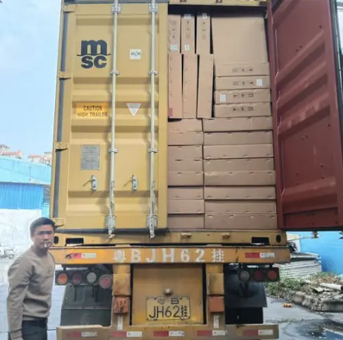 Container shipment photo