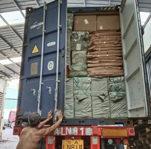 Container shipment photo