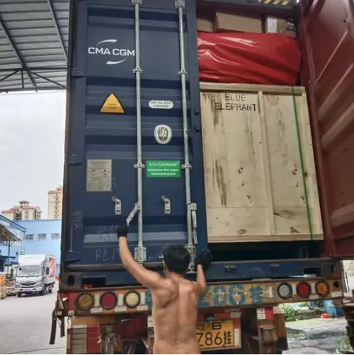 Container shipment photo