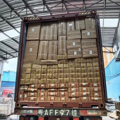 Container shipment photo