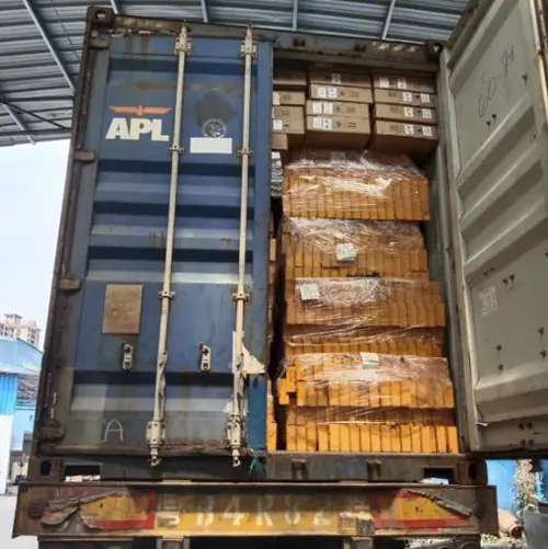 Container shipment photo