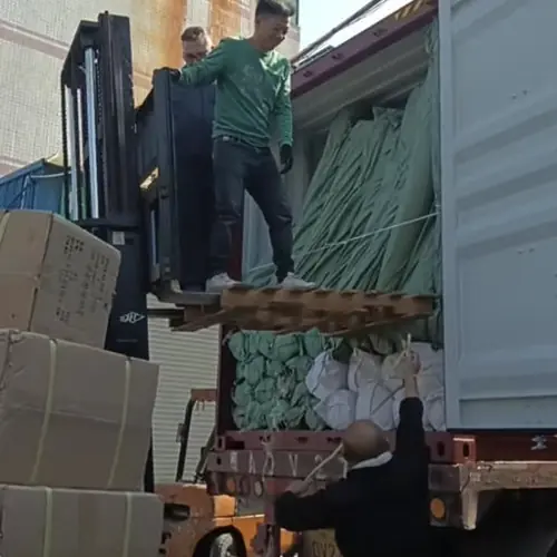 Container shipment photo
